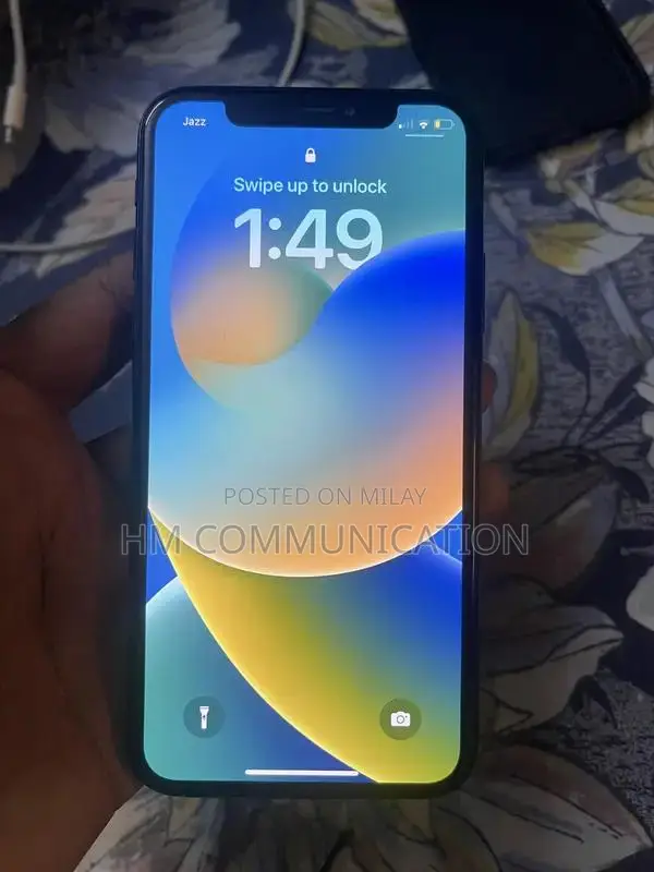 256GB iPhone X with Full Battery Health and Face ID