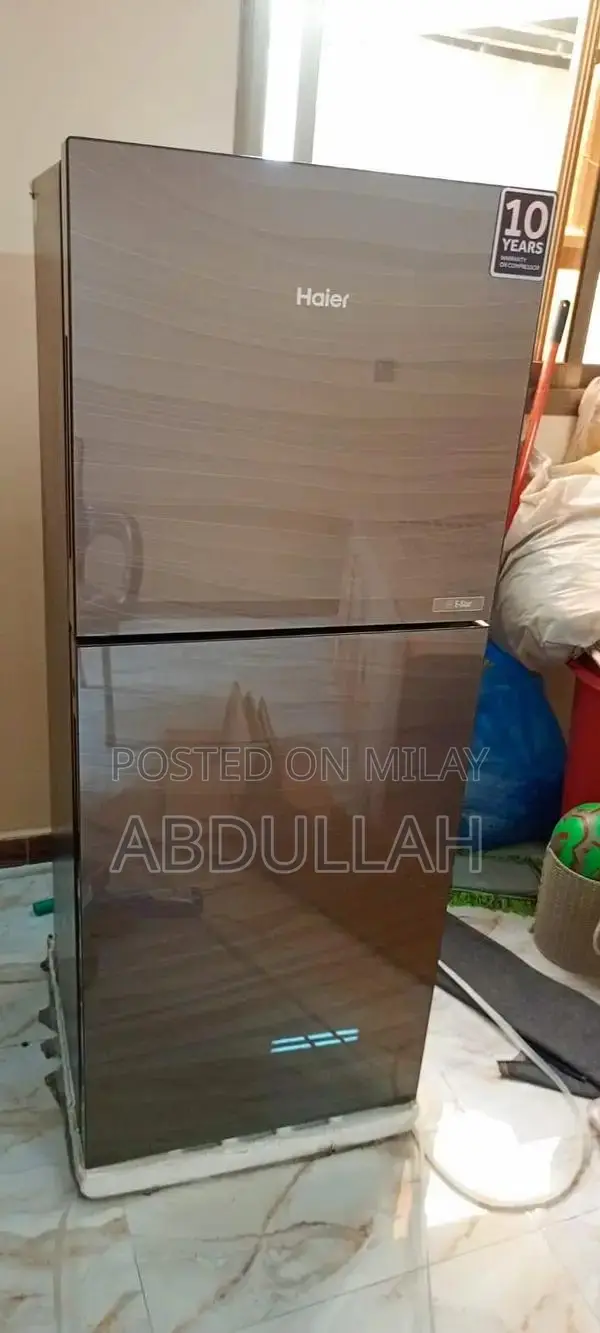 Haire Refrigerator with Chocklate Glass Door E-Star Model