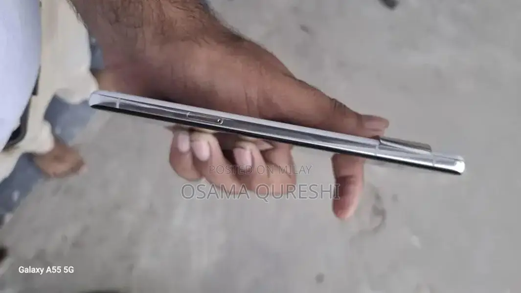 High-Performance Pixel 7 Pro Smartphone with Advanced Camera System