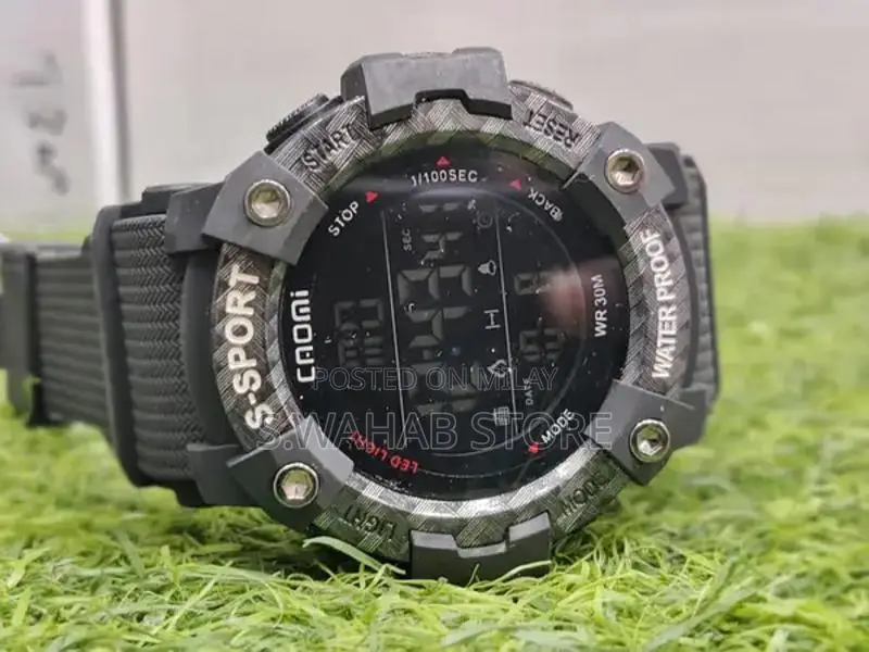 Unisex Round Rubber Chain Wristwatch - Classic Casual Design