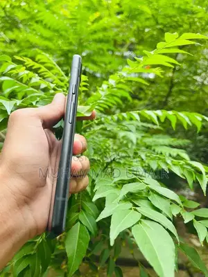 Google Pixel 6a Smartphone - 128GB Storage, Fingerprint Sensor