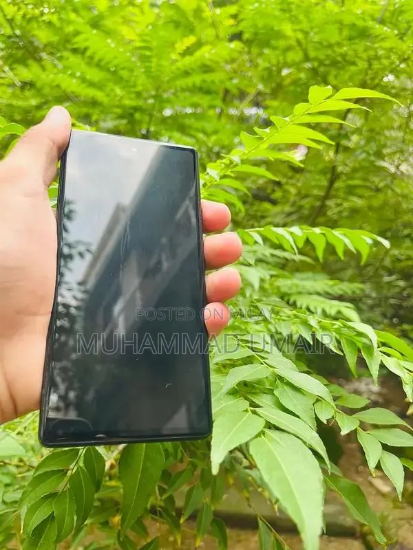 Google Pixel 6a Smartphone - 128GB Storage, Fingerprint Sensor