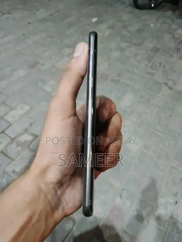 Samsung Galaxy S8 Plus Smartphone with Clear Panel