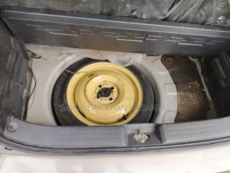 2016 Suzuki Swift Automatic Sedan - Golden Color