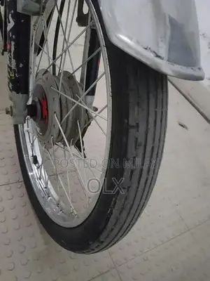 CD70 Motorcycle 2015 Model - Excellent Condition