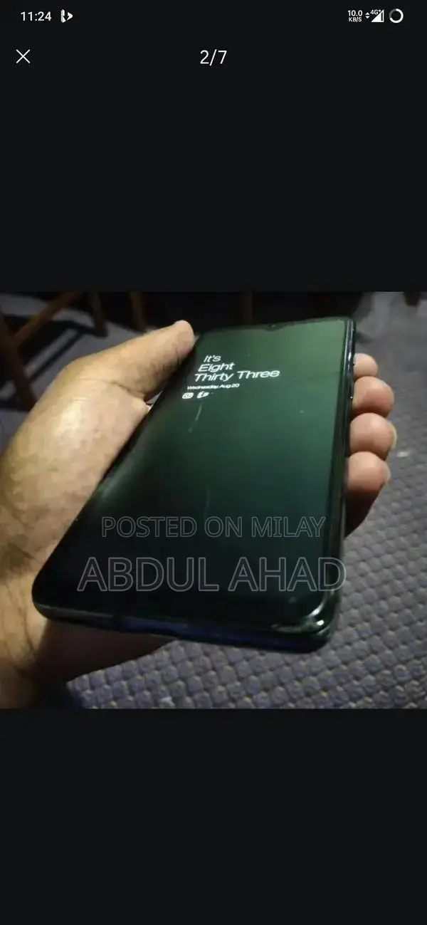 High-Performance Smartphone with Snapdragon 855 Processor