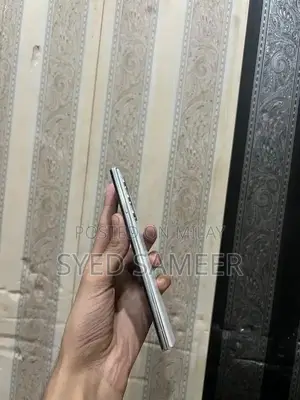 Samsung Galaxy S22 Ultra Premium Smartphone with S Pen