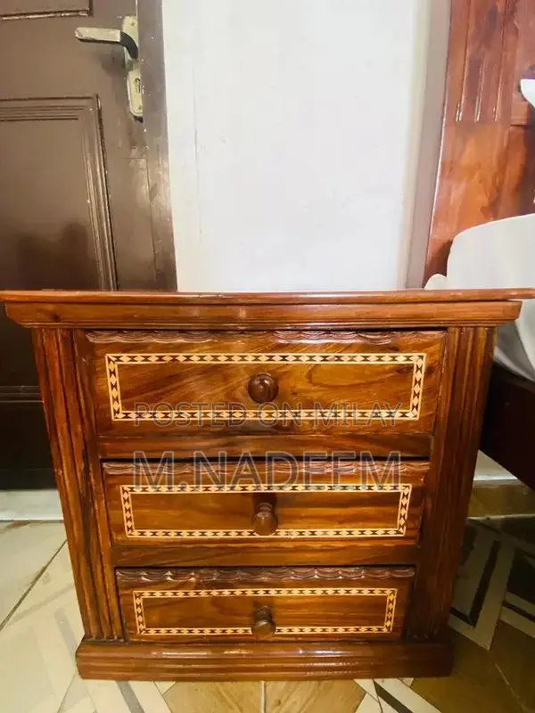 Complete Wooden Bedroom Furniture Set with Bed and Side Tables