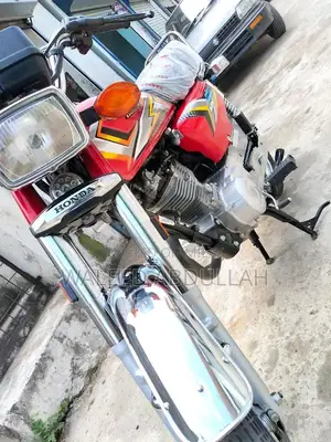 Honda CG 125 Motorcycle - Low Mileage, Excellent Condition