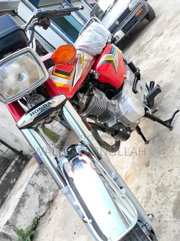 Honda CG 125 Motorcycle - Low Mileage, Excellent Condition