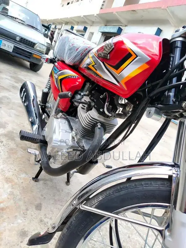 Honda CG 125 Motorcycle - Low Mileage, Excellent Condition