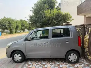 Wagnor 2018 Model Compact Hatchback