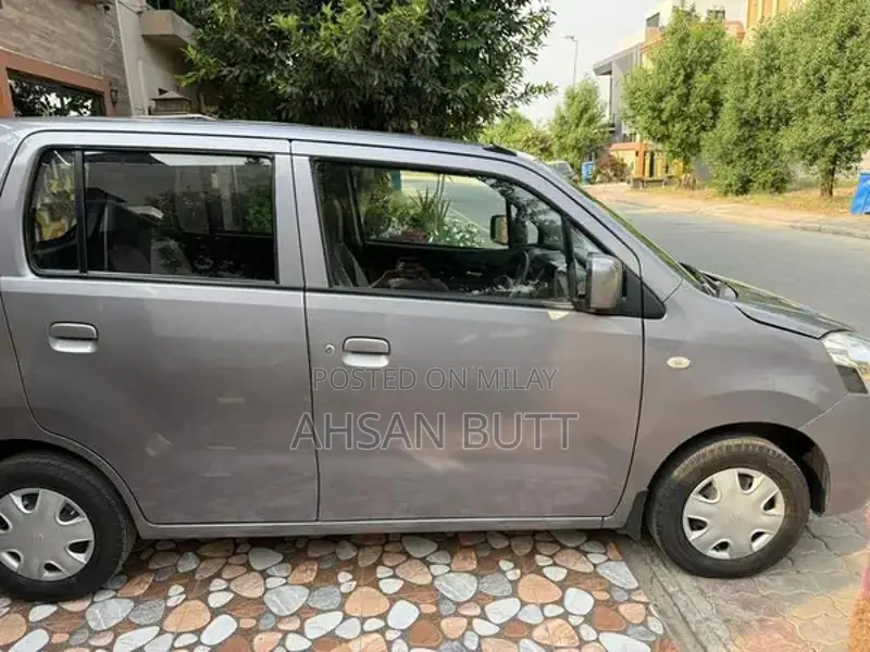 Wagnor 2018 Model Compact Hatchback