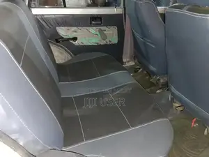 Suzuki Mehran VXR Compact Sedan 2004 Model