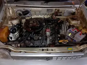 Suzuki Mehran VXR Compact Sedan 2004 Model