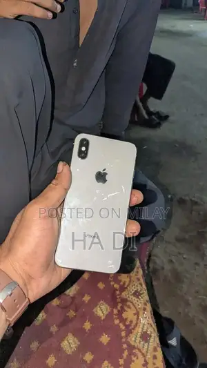 Photo - Apple iPhone X Smartphone - 256GB Storage, High Condition