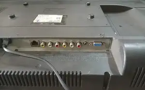 Samsung 40-inch LCD Display with Functional Main Board