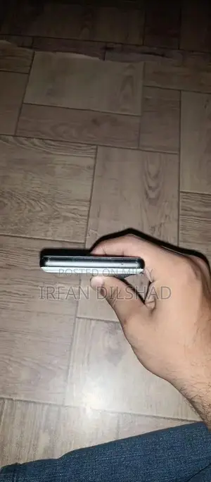 High-Performance Compact Smartphone with Advanced Camera