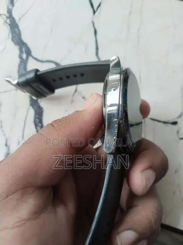 Joyroom FC2 Wireless Charging Smartwatch with Long Battery Life