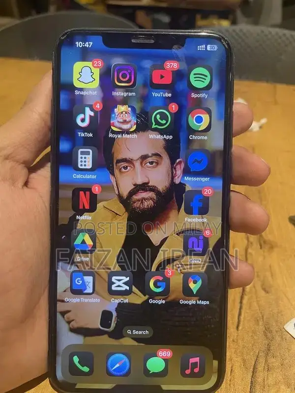 Apple iPhone XS Max 256GB Premium Smartphone