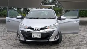 Photo - Toyota Yaris 1.3 Ativ CVT Sedan Silver Auto