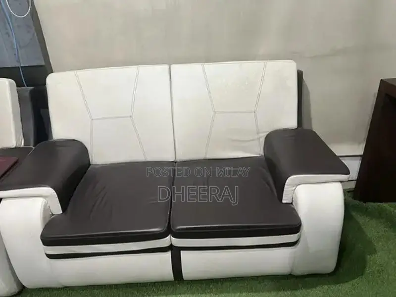 Convertible Modular Sofa Set - 2 to 3 Seater Configuration