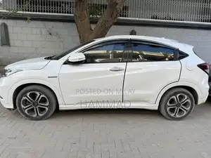 Honda Vezel 2015 Compact SUV - Family-Owned Imported Vehicle