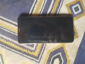 Apple iPhone XS Max 256GB Smartphone with Face ID