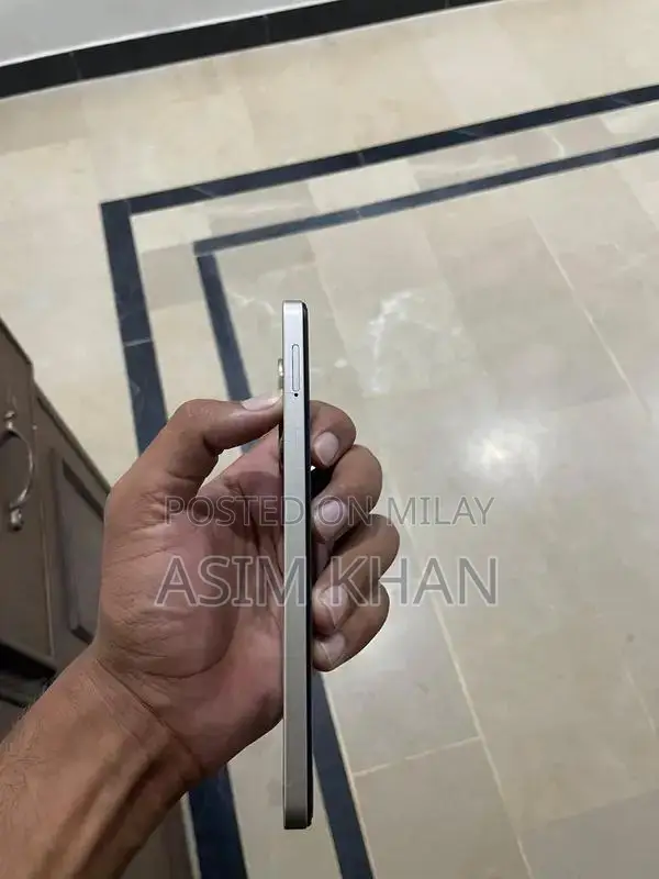 Redmi A5 Smartphone 4GB RAM 64GB Storage Dual SIM