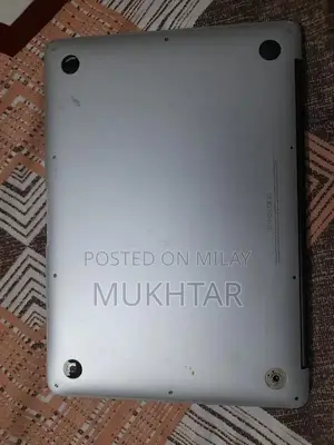 Apple MacBook Air A1466 Laptop Core i5 4GB RAM 128GB SSD