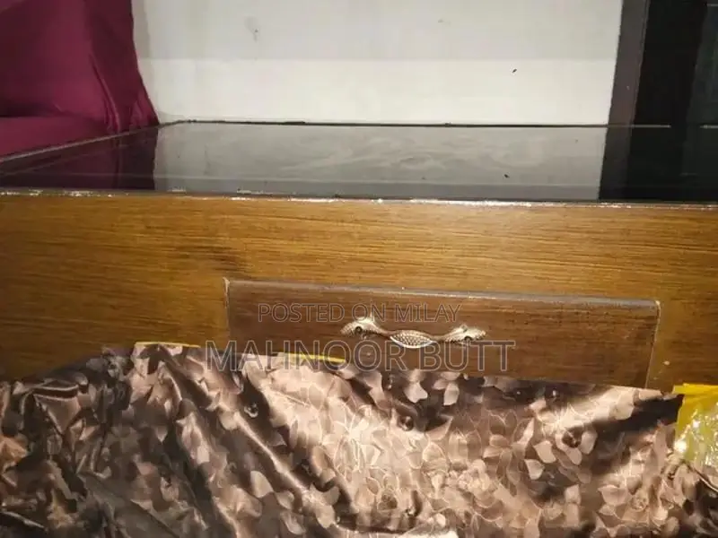 Classic Wooden Table - Sturdy Furniture Piece