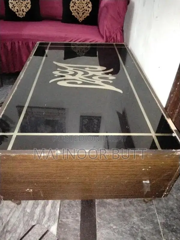 Classic Wooden Table - Sturdy Furniture Piece