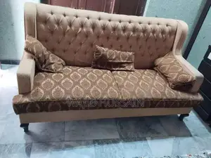 Photo - Comfortable 7-Seater Living Room Sofa Set