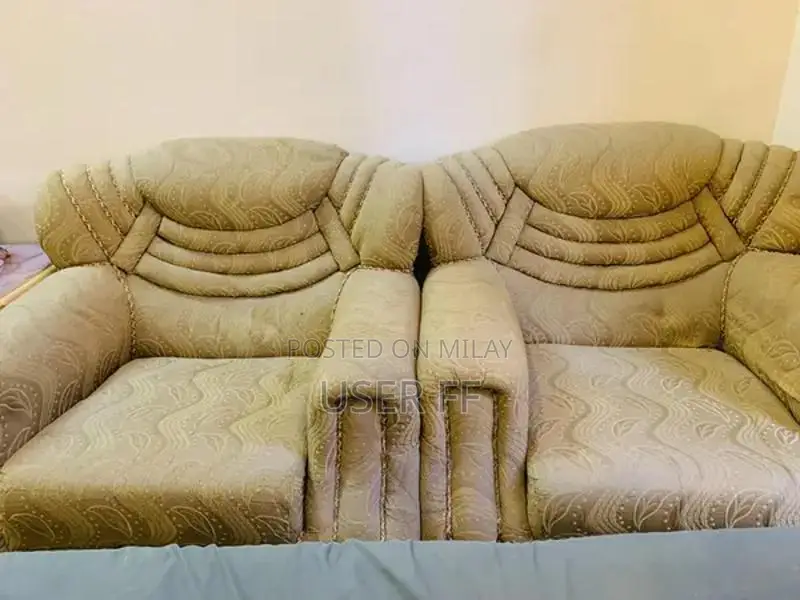 5-Seater Sofa - Comfortable Living Room Seating Solution