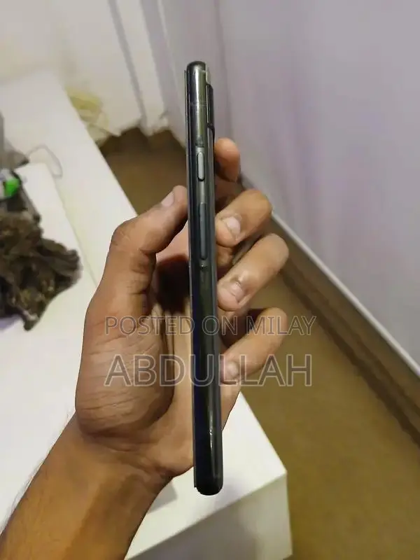 Google Pixel 6a Smartphone - Nearly Pristine Condition