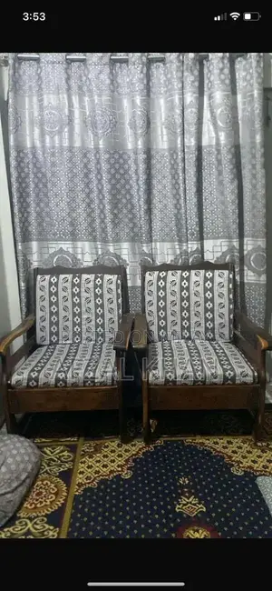 Comfortable Sofa Set - 3-Seater and 2 Single-Seater with Cushions