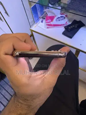 Photo - Apple iPhone XS 64GB PTA Approved Smartphone