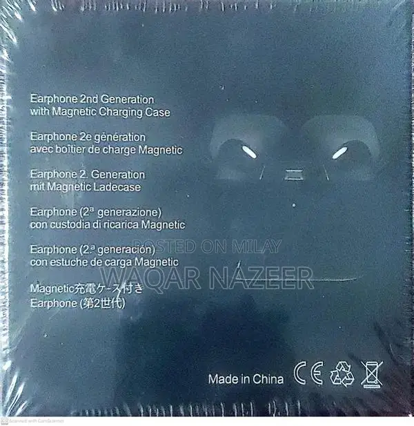 Fitness Tracker Smartwatch with Multiple Health Monitoring Features