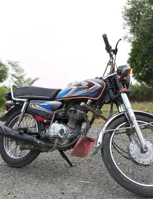 Red Color Bike - Compact Urban Commuter Bicycle