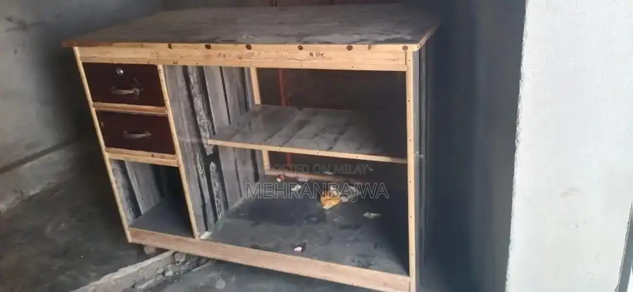 Glass Shop Counter Display Case Commercial Retail Fixture