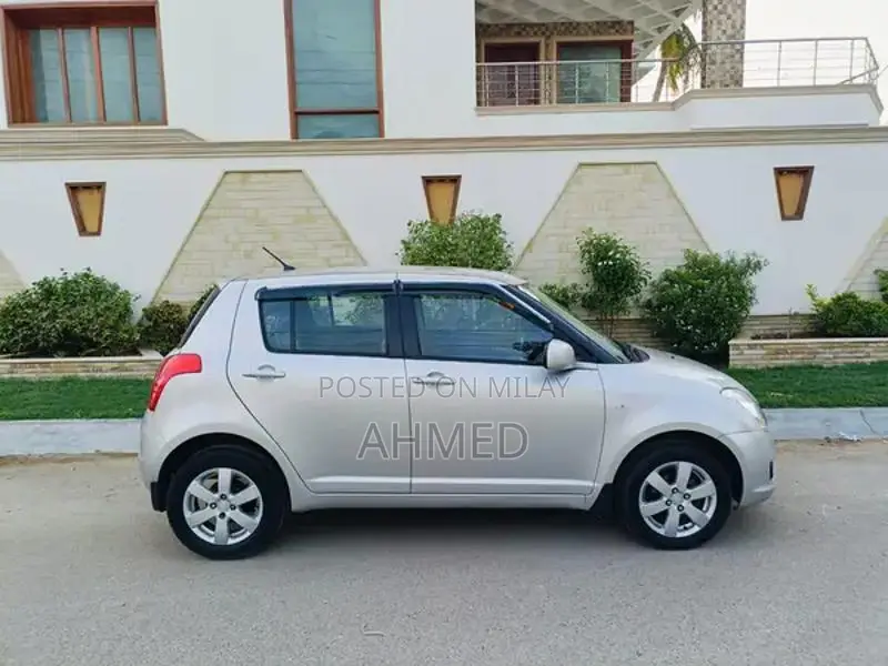 Suzuki Swift DLX 1.3 Sedan - Low Mileage Excellent Condition