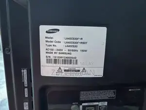 Samsung 40-Inch LCD TV - Excellent Condition