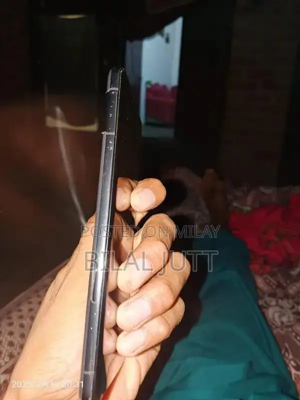 High-Performance Google Smartphone with Advanced Camera System