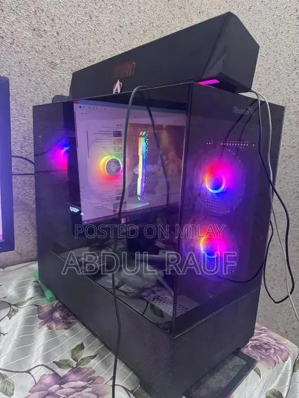 High-Performance Gaming Laptop with RTX 4060 Graphics