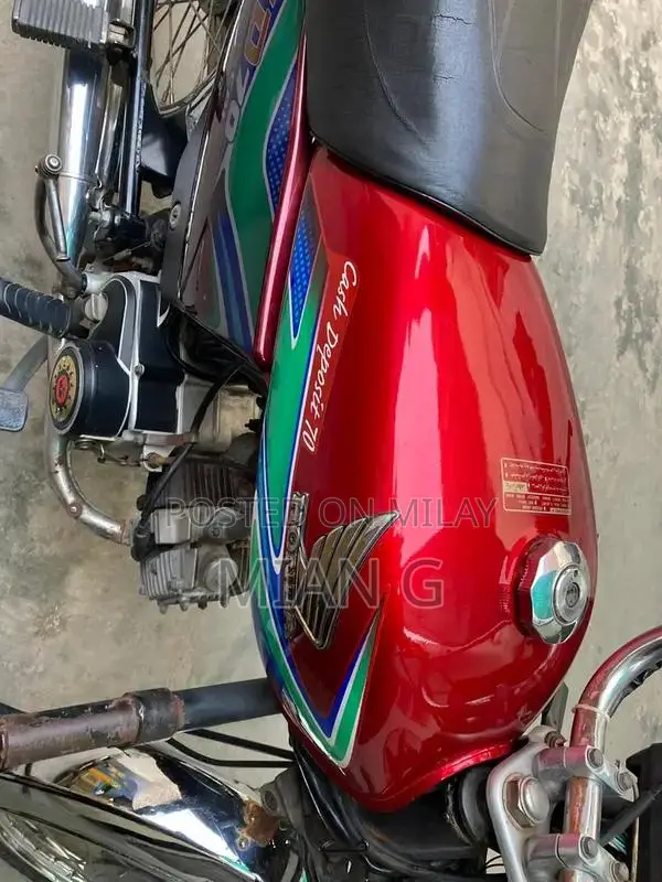 Vehicle Engine Component with Multiple Options