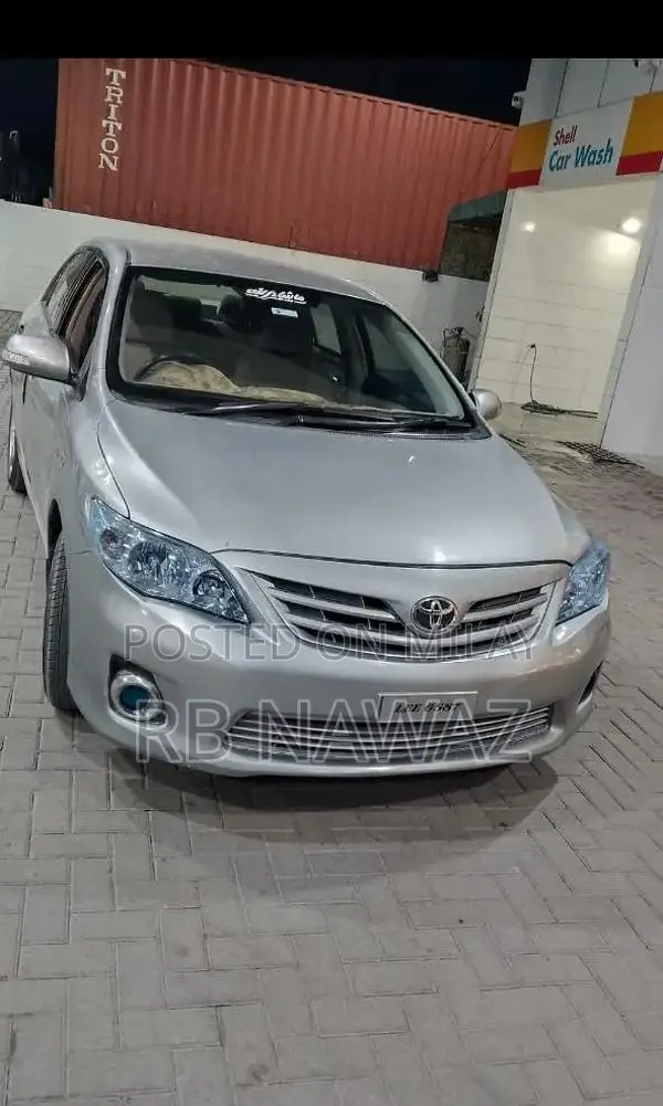 Toyota Corolla GLI 2014 Sedan Reliable Compact Car