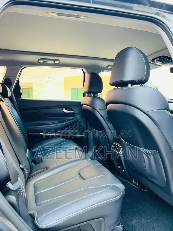 2025 Hyundai Santa Fe Hybrid - Advanced Eco-Friendly SUV