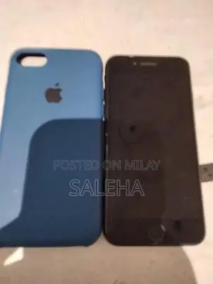 Photo - Apple iPhone 7 Smartphone 128GB Storage