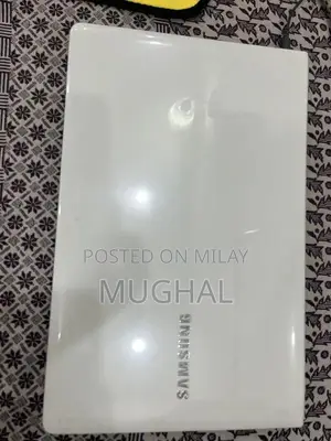 Photo - Samsung Laptop - 8GB RAM, 128GB SSD, High Performance