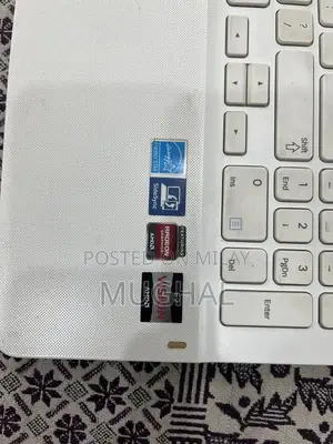 Samsung Laptop - 8GB RAM, 128GB SSD, High Performance